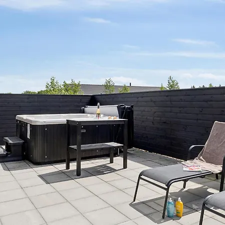 Prázdninový dům Lovely In With Sauna *