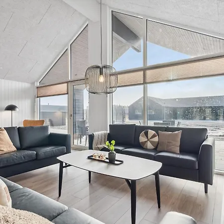 Prázdninový dům Lovely In With Sauna *